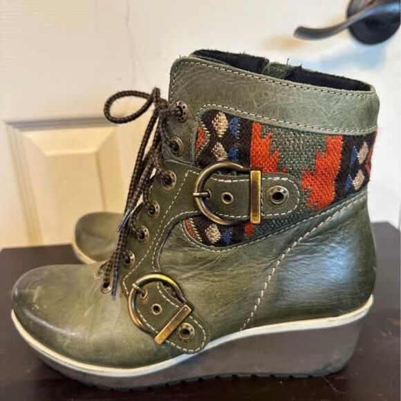 Dromedaris Womens size 37 7 Shoes Green Leather Heel Zip Boots - Picture 2 of 5